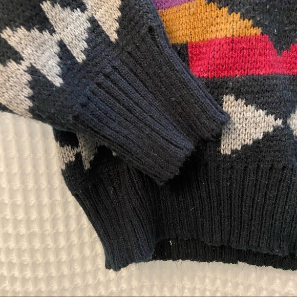 Vintage Michael Gerald Navajo Geometric Colorful Patterned Crewneck Sweater - Picture 6 of 11